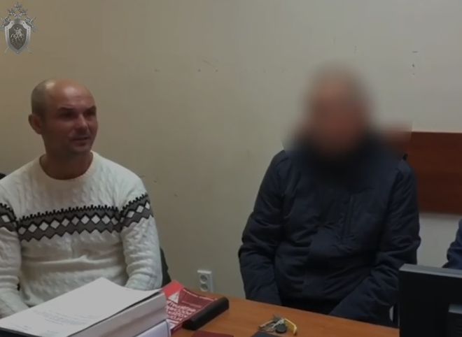 Бросивший детей в аэропорту Шереметьево мужчина пришел на допрос в СК
