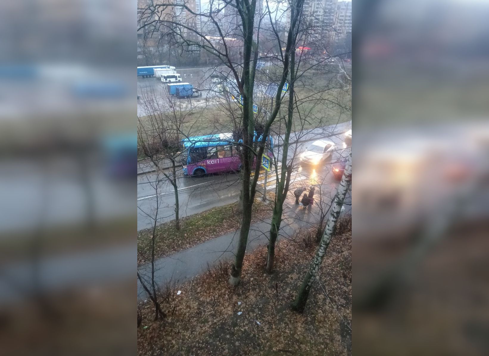 Очевидцы рассказали о наезде маршрутки на ребенка в Дашково-Песочне