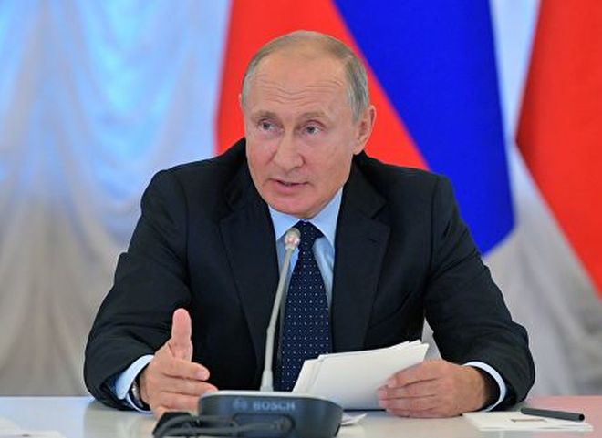 Путин подписал указ о присвоении имен 40 российским аэропортам