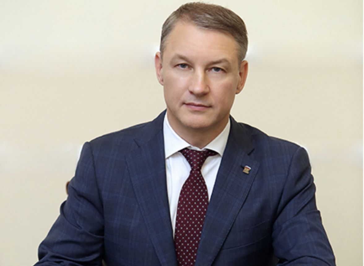 Председатель Рязанской облдумы Аркадий Фомин обратился к депутатам
