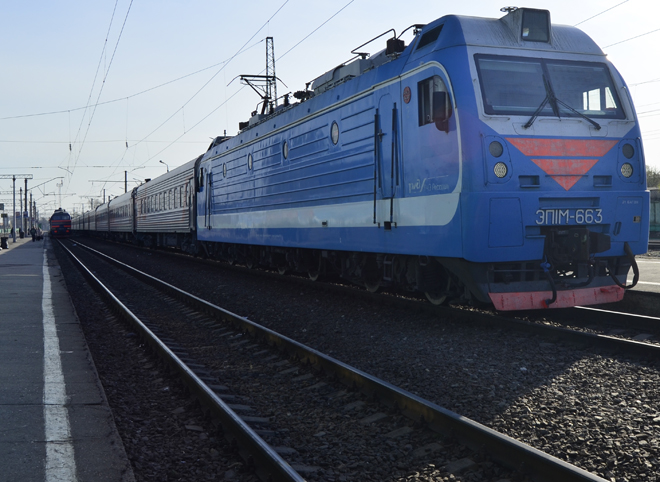 В Рязанской области задерживаются четыре поезда, следующие в Москву