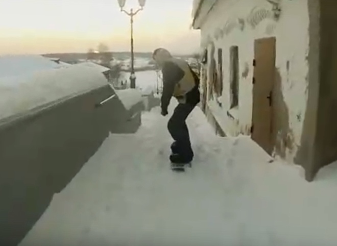В Касимове сноубордисты прокатились по спуску, предназначенному для пешеходов
