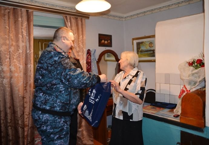 Глава УМВД посетил семью погибшего в Чечне рязанца
