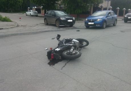 В Рязани пенсионер на Mitsubishi сбил мотоциклиста