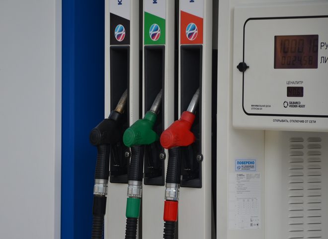 В России возобновился рост цен на бензин