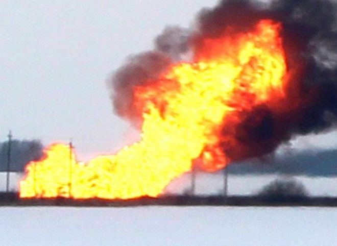 Опубликованы фотографии с места прорыва газопровода в Рязанской области