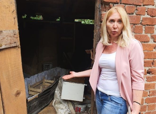 Депутат Рязанской гордумы нашла гроб в бесхозной постройке на улице Горького