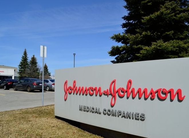 Johnson & Johnson обязали выплатить 4,69 млрд долларов заболевшим онкологией