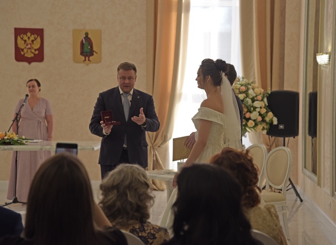 На открытии Дворца торжеств Любимов рассказал, как вел свадьбы в 90-е годы