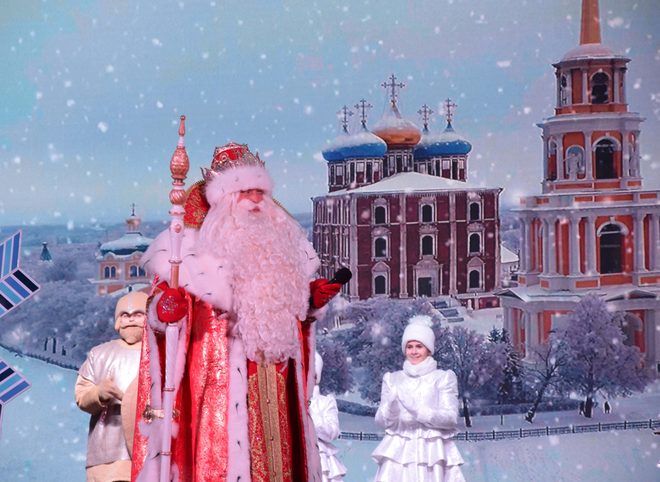 В конфузе с елочкой на открытии «Новогодней столицы» обвинили Деда Мороза