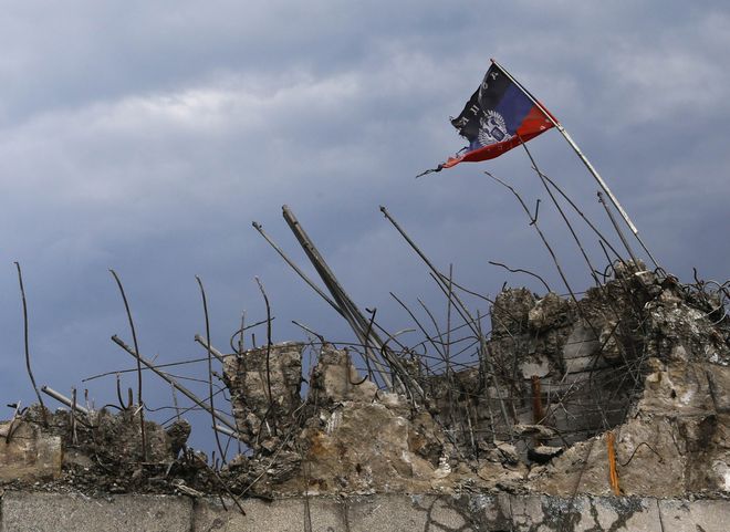 Съемочная группа «России 24» попала под обстрел силовиков под Донецком
