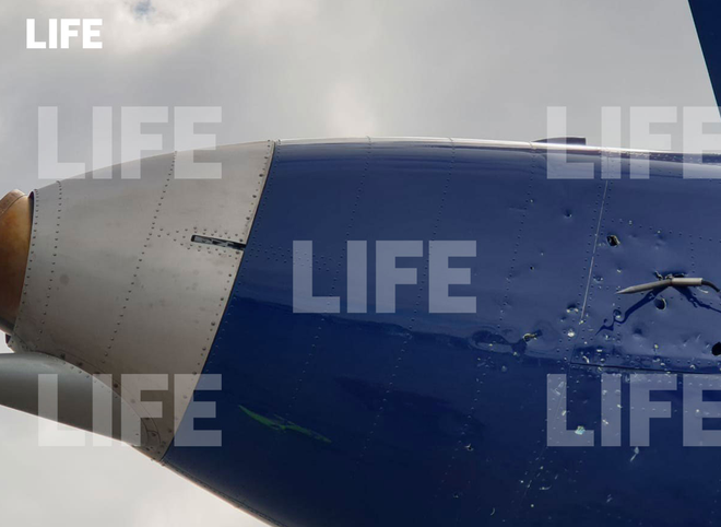 Superjet получил 30 пробоин при перелете из Москвы в Ижевск