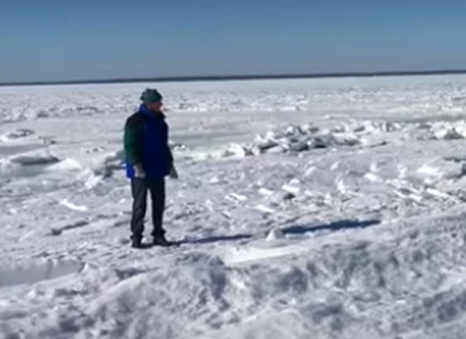 Видео с замерзшим океаном набирает популярность в сети
