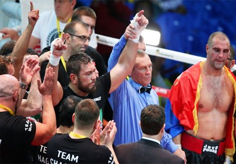 Руслан Чагаев стал чемпионом мира по версии WBA