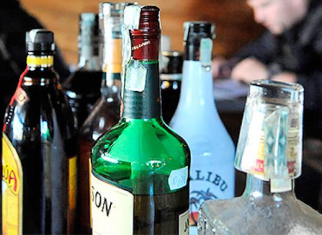 В семи рязанских кафе незаконно продавали алкоголь
