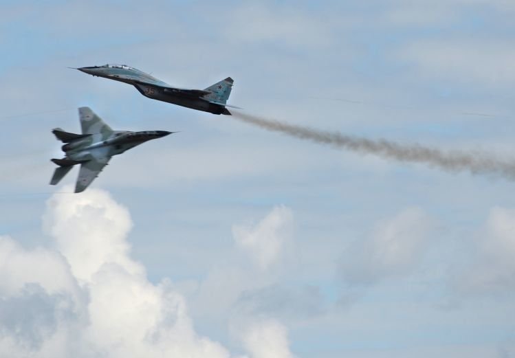 В небе над Рязанью состоялась дуэль МиГ-29 и Су-30