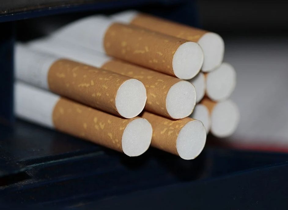 В Минздраве поддержали идею о запрете продажи сигарет до 21 года