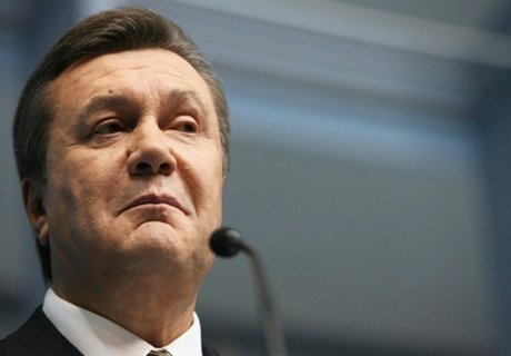 СБУ караулит Януковича в Бердянске
