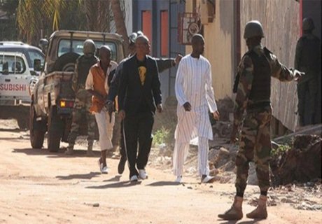 Террористы захватили второй отель в Буркина-Фасо