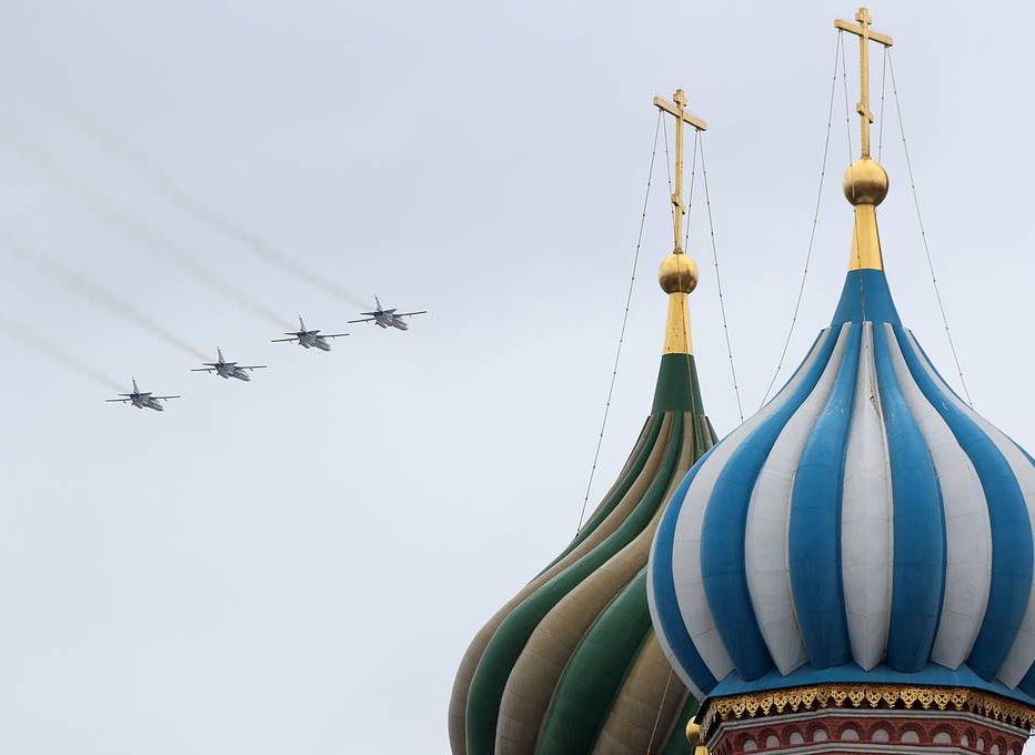 На Парад Победы и другие праздничные мероприятия в Москве потратили более 855 млн