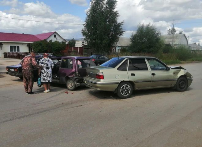 В ДТП в Сапожке пострадали два человека