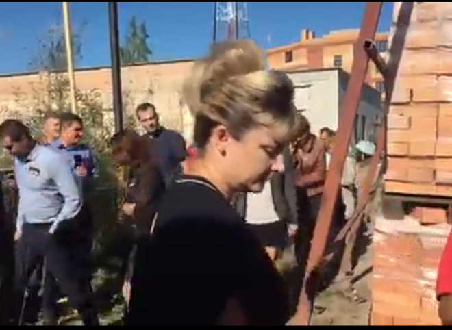 Собственники санатория «Старица» напали на жителей Заборья (видео)
