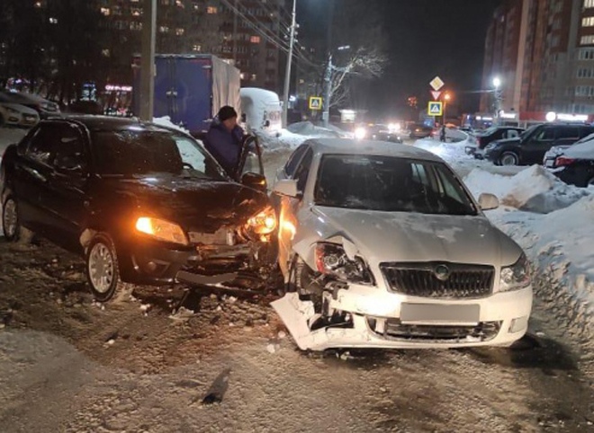 В Рязани пьяный водитель спровоцировал ДТП с пострадавшим
