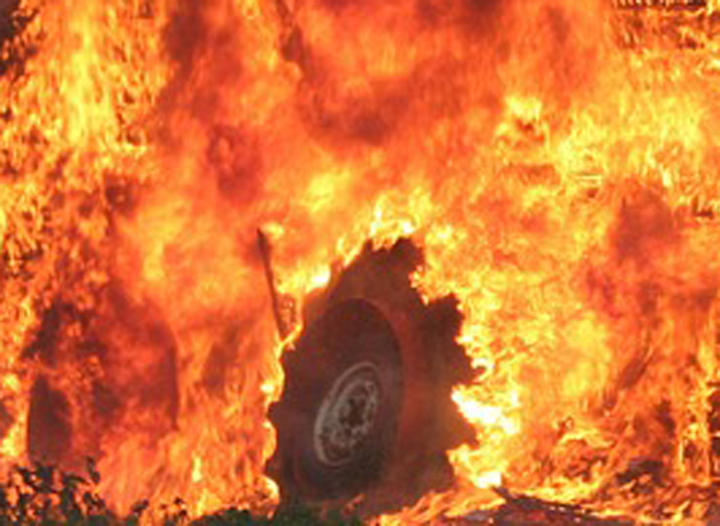 24-летний рязанец угнал автомобиль и сжег его рядом с кладбищем