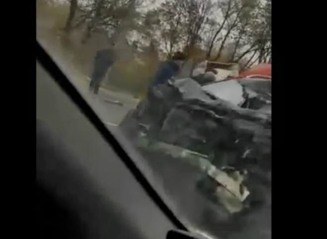 Опубликовано видео с места трагической аварии под Рязанью