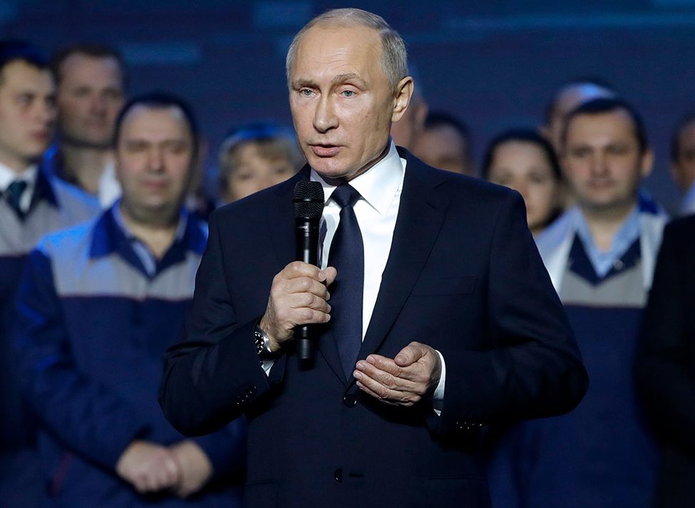 Путин объявил о своем участии в выборах президента