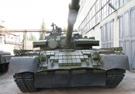 Нацгвардия получила танки для спецоперации в Донбассе