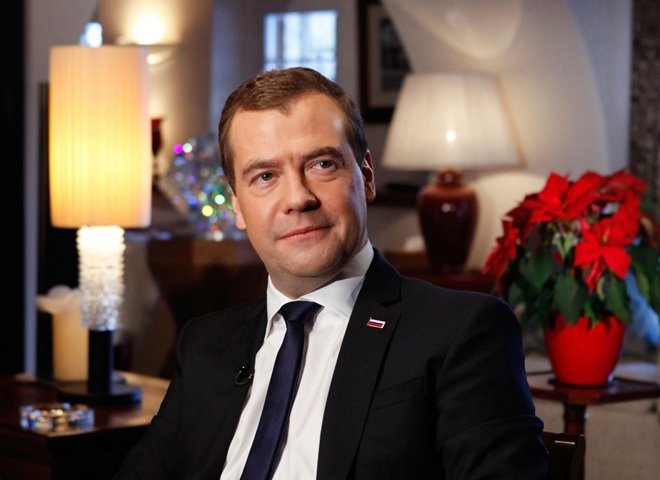 Медведев рассказал, какие продукты будут на его столе в Новый год