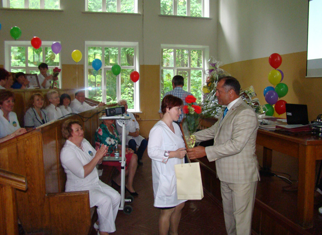 Игорь Мурог поздравил медиков с их профессиональным праздником