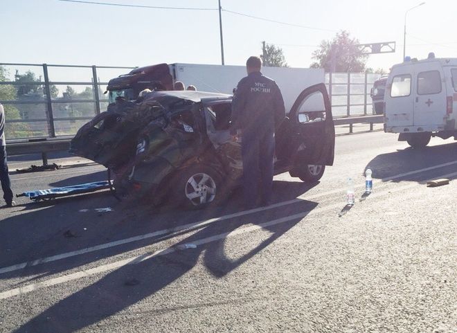 В Спасском районе Renault Duster улетел в отбойник