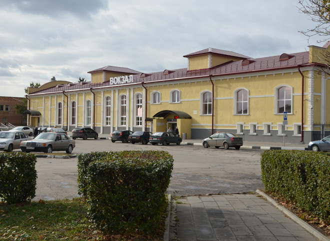 Любимов пообещал благоустроить площадь перед вокзалом Рязань-2