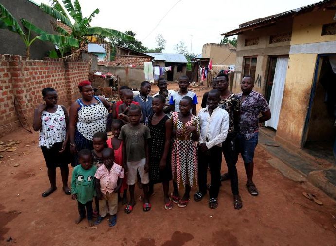 В Уганде обнаружили самую многодетную мать в мире