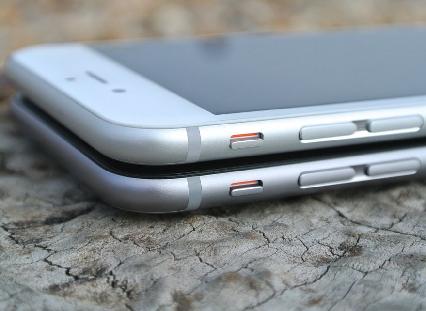 Цена iPhone 8 упала в России до рекордной отметки