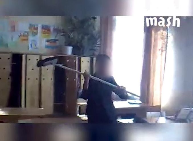 СМИ опубликовали видео, из-за которого организатора резни в Перми выгнали из школы
