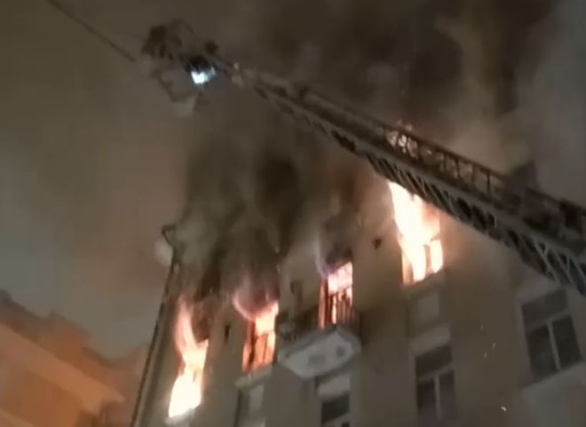 При пожаре в центре Москвы погибли четыре человека
