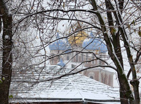 В Рязани сохранится снежная погода, на дорогах – гололедица