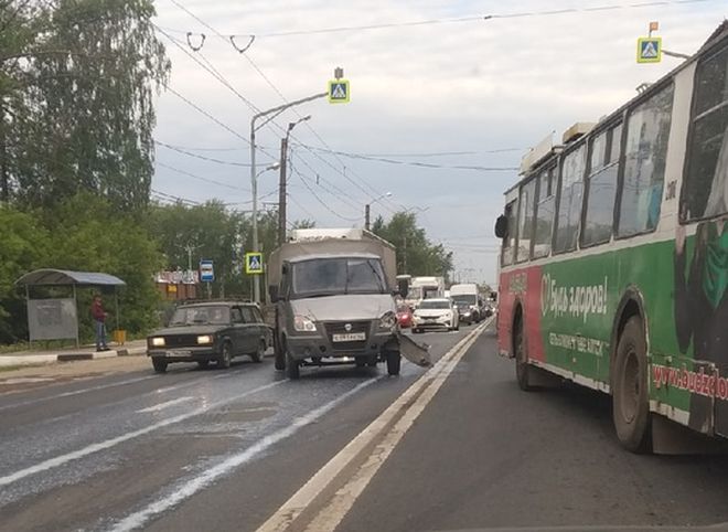 Из-за ДТП на выезде из Рязани собралась пробка