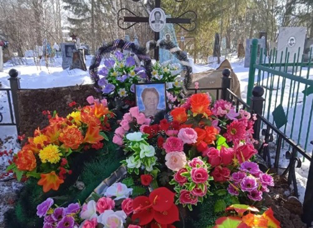 На Урале заслуженный учитель прождала помощи врачей 12 часов и умерла