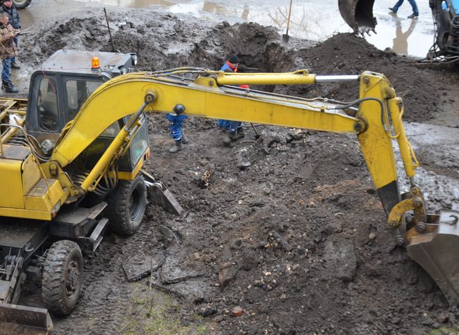 В Рязани устранили последствия крупной аварии на водопроводе
