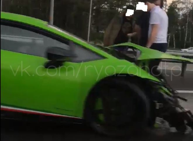 Опубликовано видео с места аварии с Lamborghini