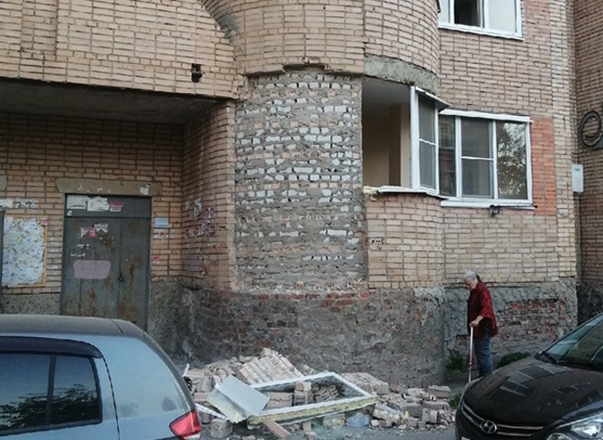 В Рязани начал рушиться еще один многоэтажный дом