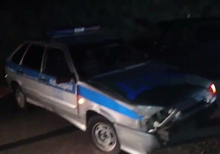 В поселке Борки произошло ДТП с участием машины ДПС (видео)