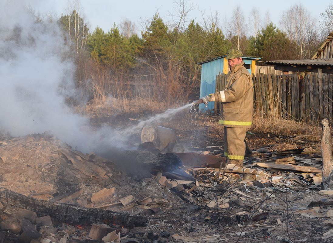 В Шацком районе целая деревня выгорела из-за сигареты