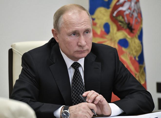 Путин отменил возрастные ограничения для назначаемых им чиновников
