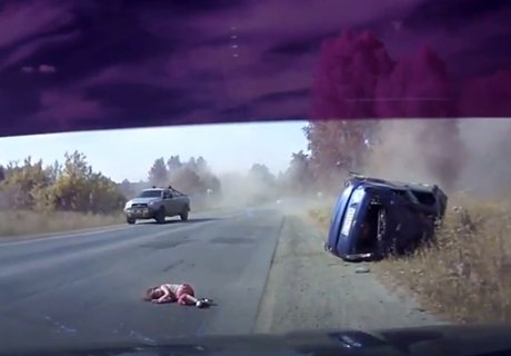 В ДТП девочка вылетела из окна машины и осталась жива (видео)