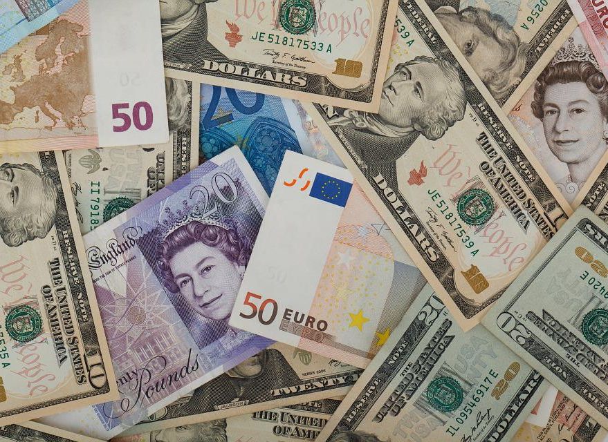 В 2022 году в России ожидается рекордный приток валюты из-за рубежа